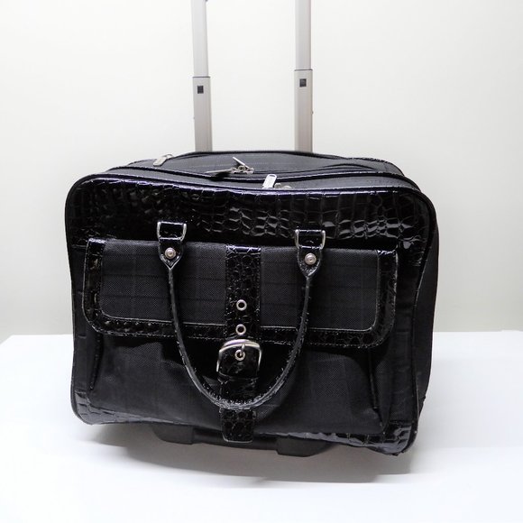 Bugatti | Bags | Womens Bugatti Black 